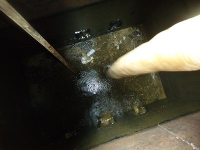 清理化糞池